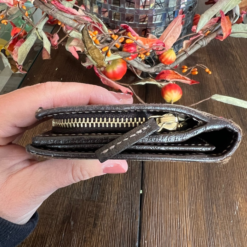 Gucci Abbey Long GG Canvas Beige Wallet - Picture 6 of 15